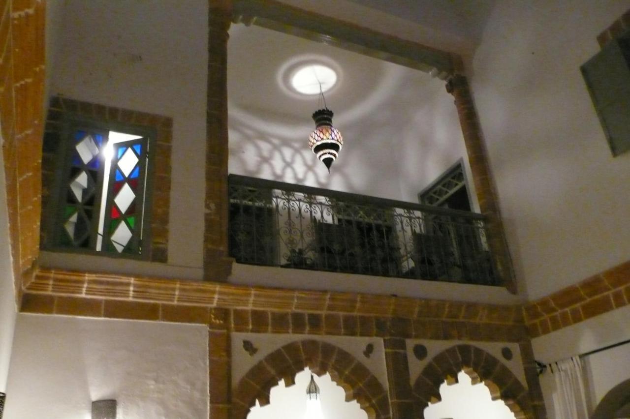 Riad Le Consulat - Private Riad For Family & Group, Breakfast Included, Skala Эс-Сувейра Экстерьер фото