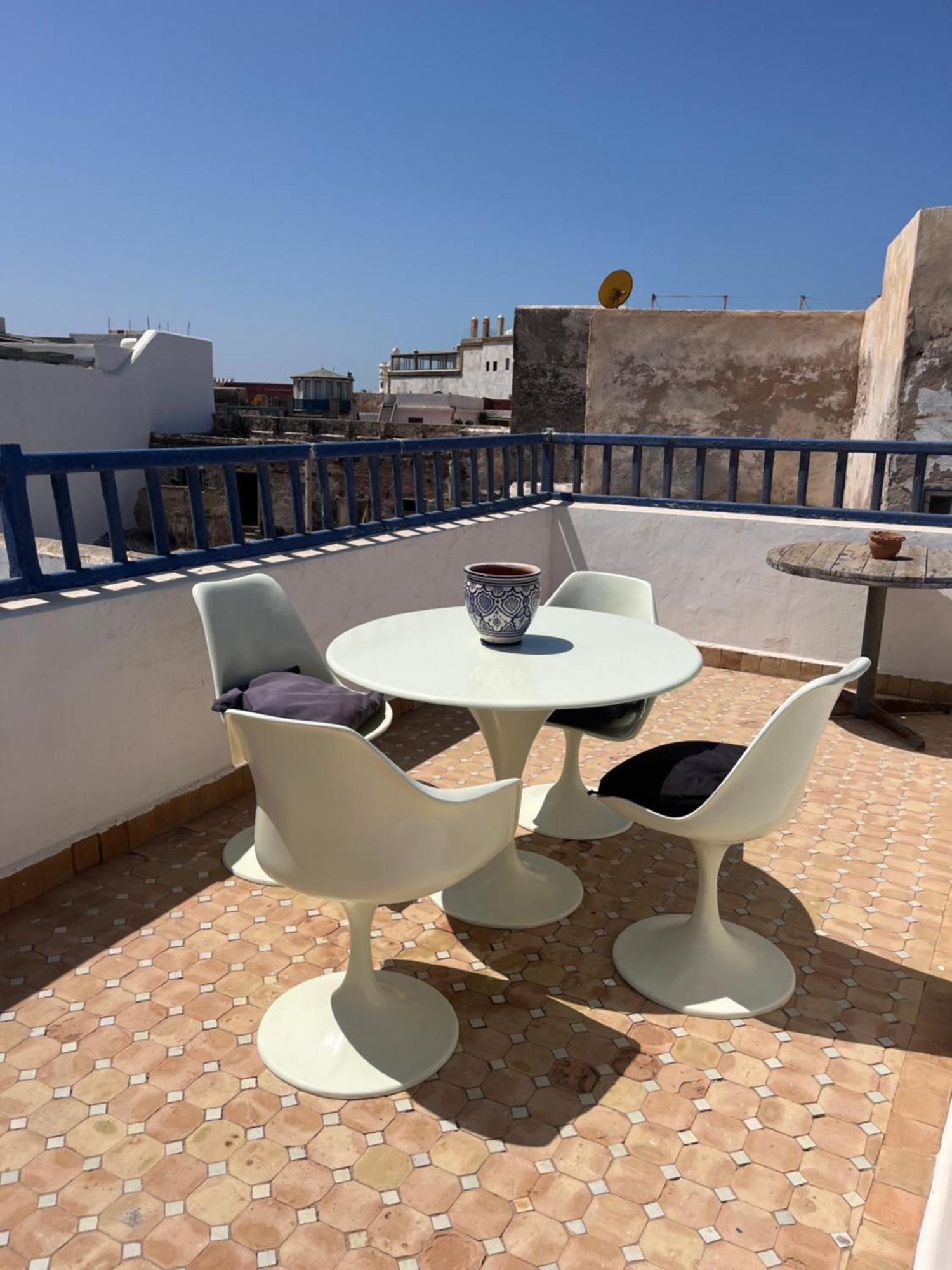 Riad Le Consulat - Private Riad For Family & Group, Breakfast Included, Skala Эс-Сувейра Экстерьер фото